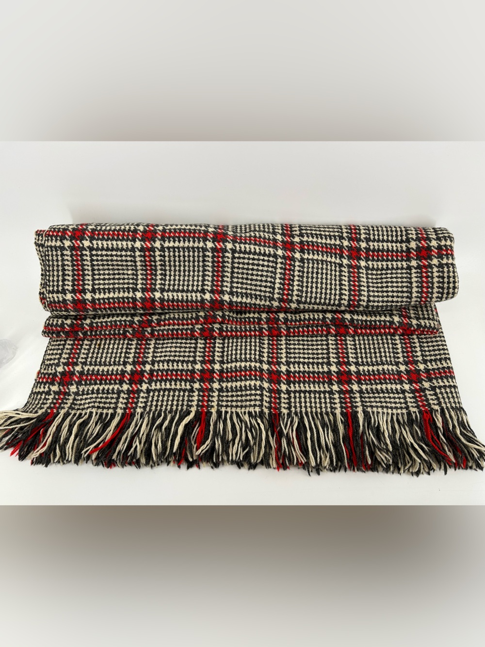 VINTAGE Pendleton Black Cream Red Plaid Wool Throw Blanket